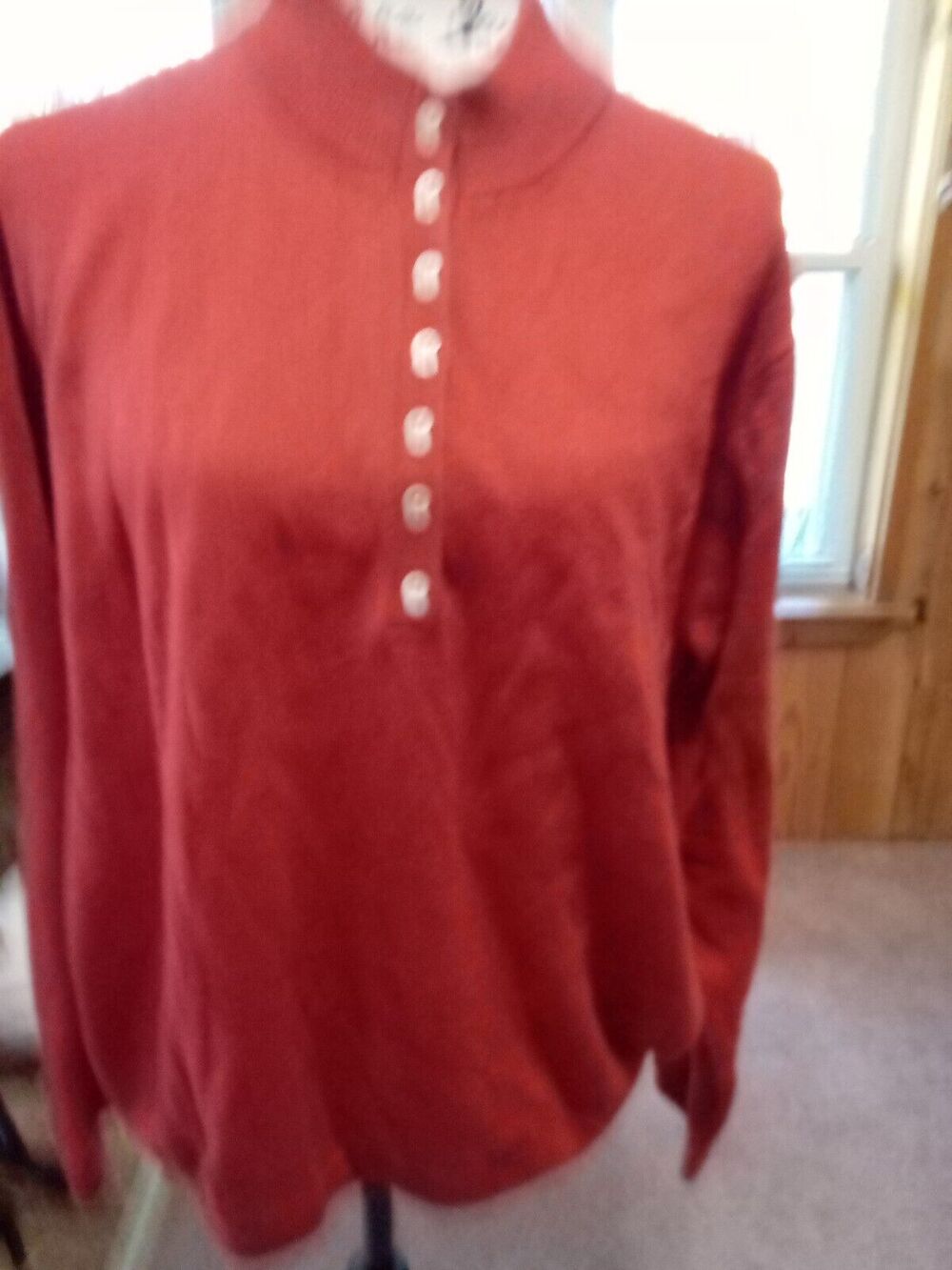 Orvis women’s pullover half Buttons up sweater size XL Orange